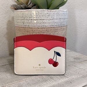 NWOT- Kate Spade Card holder ♠️❤️